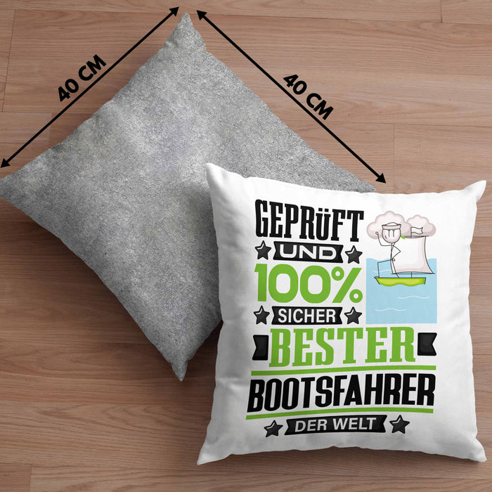 Bootsfahrer Geschenk Lustiger Spruch für Bootsfahrer Geschenkidee Bester Bootsfahrer Der WeltKissen mit Füllung 40x40 (Grau) Grau Trendation