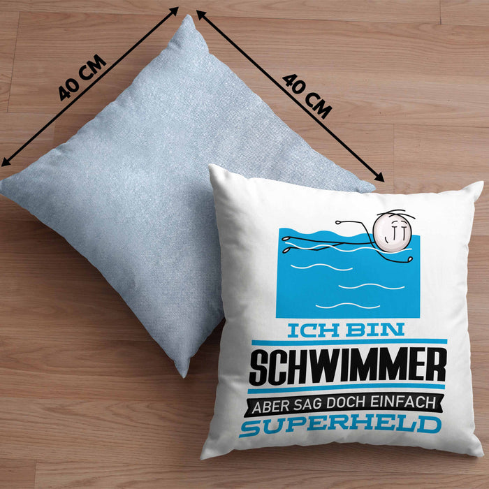Schwimmer Geschenk Kissen mit Füllung 40x40 Ich Bin Schwimmer Aber Sag Doch Einfach Superheld Lustige Geschenkdiee für Schwimmer (Grau) Blau Trendation