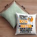 Abenteurreisender Geschenk Lustiger Spruch für Abenteurreisender Geschenkidee Bester Abenteurreisender Der WeltKissen mit Füllung 40x40 (Grau) Grün Trendation