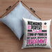 Stand-Up-Paddler Geschenk Kissen mit Füllung 40x40 Lustige Geschenkidee für Stand-Up-Paddler Geburtstag Niemand Ist Perfekt Aber Als Stand-Up-Paddler Ist Man Nah Dran (Grau) Blau Trendation