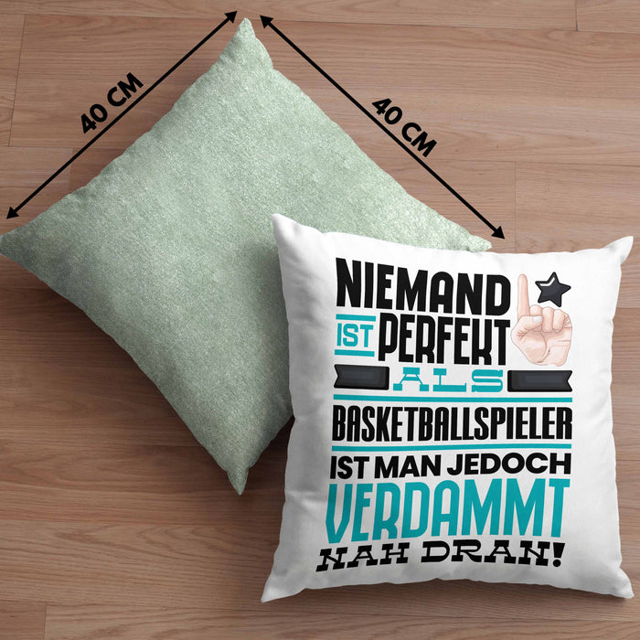 Basketballspieler Geschenk Kissen mit Füllung 40x40 Lustige Geschenkidee für Basketballspieler Geburtstag Niemand Ist Perfekt Aber Als Basketballspieler Ist Man Nah Dran (Grau) Grün Trendation