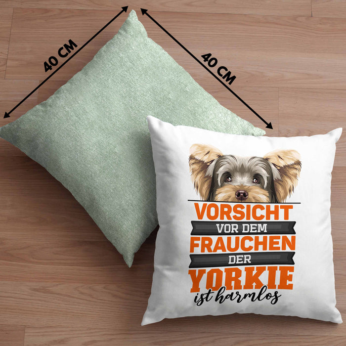 Yorkie-Besitzer Geschenk Kissen mit Füllung 40x40 Hund Yorkie Liebhaber Geschenkidee Vorsicht Vor Dem Frauchen Der Yorkie Ist Harmlos (Grau) Grün Trendation