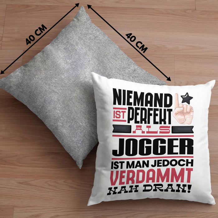Jogger Geschenk Kissen mit Füllung 40x40 Lustige Geschenkidee für Jogger Geburtstag Niemand Ist Perfekt Aber Als Jogger Ist Man Nah Dran (Grau) Grau Trendation