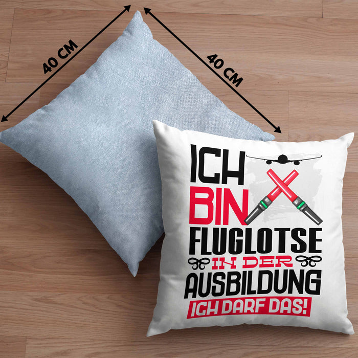 Fluglotse Ausbildung Kissen mit Füllung 40x40 Geschenk Ich Bin Fluglotse In Der Ausbildung Ich Darf Das Geschenkidee Spruch (Grau) Blau Trendation