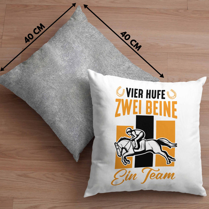 Reiterin Pferd Kissen mit Füllung 40x40 Geschenk Team Vier Hufe Zwei Beine Ein Team Pferde-Liebhaberin Geschenk (Grau) Grau Trendation
