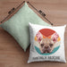Französische Bulldogge Besitzer Kissen mit Füllung 40x40 Geschenk Lustiger Spruch Geschenkidee Französische Bulldogge Mama Papa (Grau) Grün Trendation