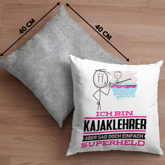 Kajaklehrer Geschenk Kissen mit Füllung 40x40 Ich Bin Kajaklehrer Aber Sag Doch Einfach Superheld Lustige Geschenkdiee für Kajaklehrer (Grau) Grau Trendation