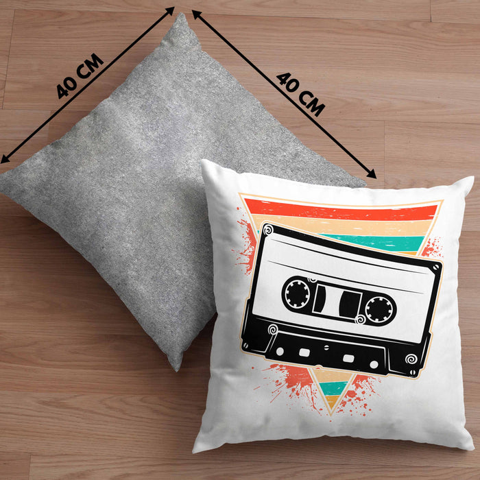 Nostalgie Kassette Geschenk Alte Straße 80er 90er Jahre GeschenkKissen mit Füllung 40x40 (Grau) Grau Trendation