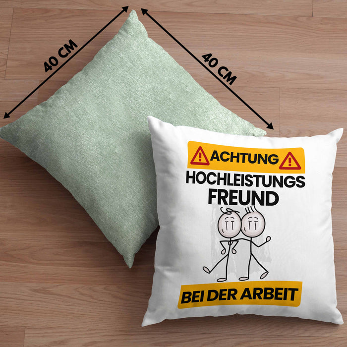 Freund Kissen mit Füllung 40x40 Geschenk Lustiger Spruch Geschenkidee für Freund Achtung Hochleistungs Freund Bei Der Arbeit (Grau) Grün Trendation