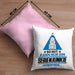Serienjunkie Geschenk Kissen mit Füllung 40x40 So Gut Kann Nur Ein Serienjunkie Aussehen Geschenkidee (Grau) Rosa Trendation