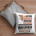 Boulderer Geschenk Kissen mit Füllung 40x40 Lustiger Spruch Erheben Sie Sich Der Boulderer Betritt den Raum (Grau) Grau Trendation
