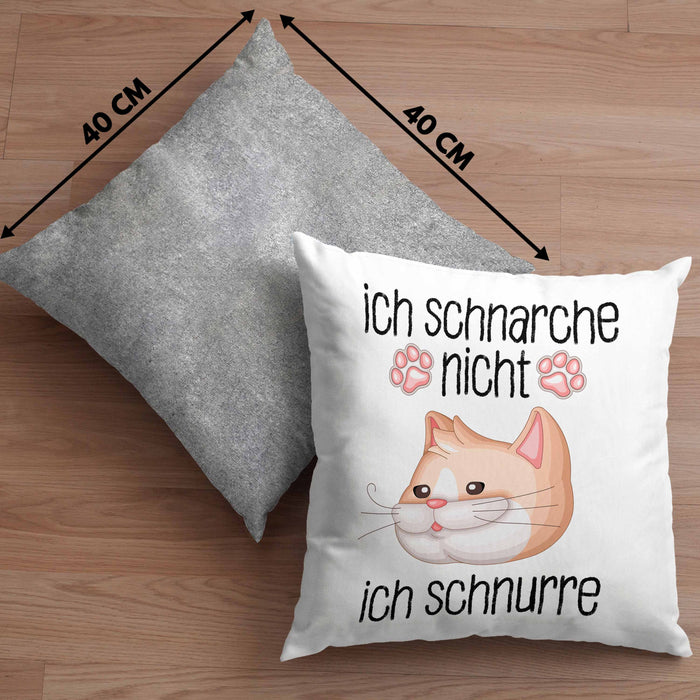 Katzen Mama Kissen mit Füllung 40x40 Geschenk Ich Schnarche Nicht Ich Schnurre Lustige Geschenkidee Katzen Fans Besitzer (Grau) Grau Trendation