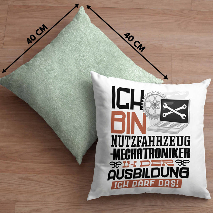 Nutzfahrzeugmechatroniker Ausbildung Kissen mit Füllung 40x40 Geschenk Ich Bin Nutzfahrzeugmechatroniker In Der Ausbildung Ich Darf Das Geschenkidee Spruch (Grau) Grün Trendation