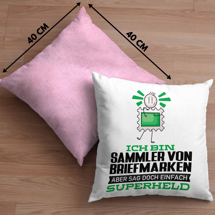 SammlervonBriefmarken Geschenk Kissen mit Füllung 40x40 Ich Bin SammlervonBriefmarken Aber Sag Doch Einfach Superheld Lustige Geschenkdiee für SammlervonBriefmarken (Grau) Rosa Trendation