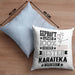 Karateka Geschenk Lustiger Spruch für Karateka Geschenkidee Bester Karateka Der WeltKissen mit Füllung 40x40 (Grau) Blau Trendation