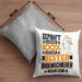 Bogenschießer Geschenk Lustiger Spruch für Bogenschießer Geschenkidee Bester Bogenschießer Der WeltKissen mit Füllung 40x40 (Grau) Grau Trendation