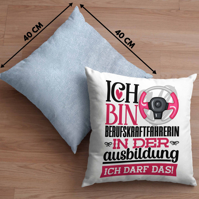Berufskraftfahrerin Ausbildung Start Geschenk Kissen mit Füllung 40x40 Ich Bin Berufskraftfahrerin In Der Ausbildung Ich Darf Das Geschenkidee (Grau) Blau Trendation