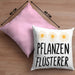 Pflanzenflüsterer Gärtner Kissen mit Füllung 40x40 mit Spruch Garten Hobbygärtner Geschenk Lustig Gärtnerin Geschenkidee (Grau) Rosa Trendation