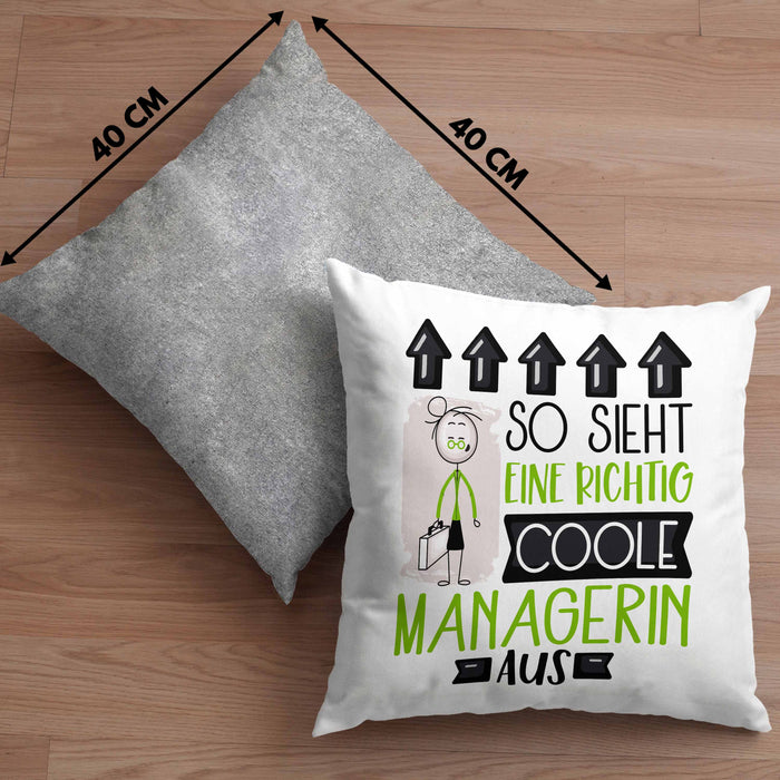 Managerin Geschenk Kissen mit Füllung 40x40 Lustig Geschenkidee für Managerin Geburtstag So Sieht Eine Richtig Coole Managerin Aus Frauen Spruch (Grau) Grau Trendation
