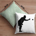 Boule Kissen mit Füllung 40x40 Geschenk Boule-Spieler Geschenkidee Spruch Grafik Werfender Boule Spieler (Grau) Grün Trendation