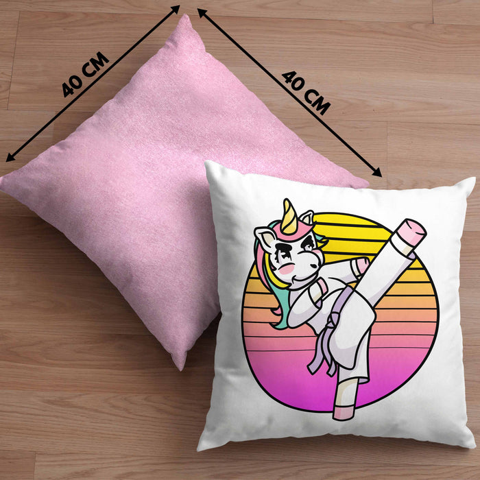 Karate-Kissen mit Füllung 40x40 Geschenk Kampfsport-Fans Jiu Jitsu Geschenkidee Einhorn Lustig Frauen (Grau) Rosa Trendation