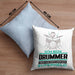 Drummer Geschenk Kissen mit Füllung 40x40 Ich Bin Drummer Aber Sag Doch Einfach Superheld Lustige Geschenkdiee für Drummer (Grau) Blau Trendation