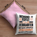 Verkäufer Geschenk Kissen mit Füllung 40x40 Lustige Geschenkidee für Verkäufer Geburtstag Niemand Ist Perfekt Aber Als Verkäufer Ist Man Nah Dran (Grau) Rosa Trendation