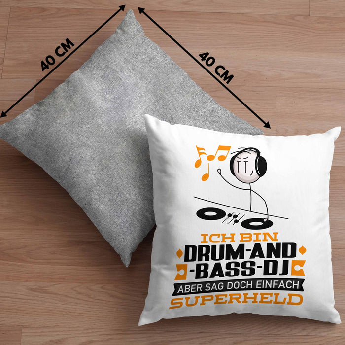 Drum-and-Bass-DJ Geschenk Kissen mit Füllung 40x40 Ich Bin Drum-and-Bass-DJ Aber Sag Doch Einfach Superheld Lustige Geschenkdiee für Drum-and-Bass-DJ (Grau) Grau Trendation