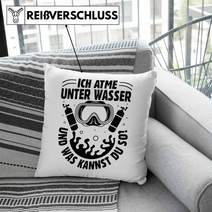 Taucher Kissen mit Füllung 40x40 Geschenkidee Männer Frauen Tauch-Profi Geschenk Ich Atme Unter Wasser Und Was Kannst Du So Häferl (Grau) Blau Trendation