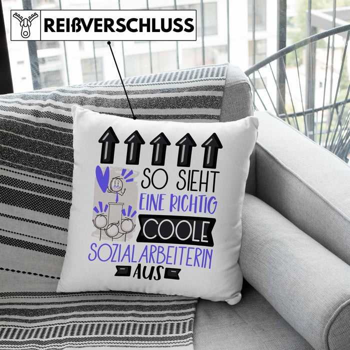 Sozialarbeiterin Geschenk Kissen mit Füllung 40x40 Geschenkidee für Sozialarbeiterin Geburtstag Weihnachten Spruch So Sieht Eine Richtig Coole Sozialarbeiterin Aus (Grau) Grün Trendation