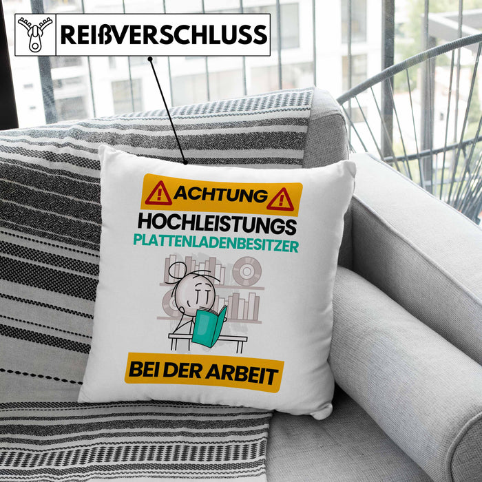 Plattenladenbesitzer Kissen mit Füllung 40x40 Geschenk Lustiger Spruch Geschenkidee für Plattenladenbesitzer Achtung Hochleistungs Plattenladenbesitzer Bei Der Arbeit (Grau) Grau Trendation