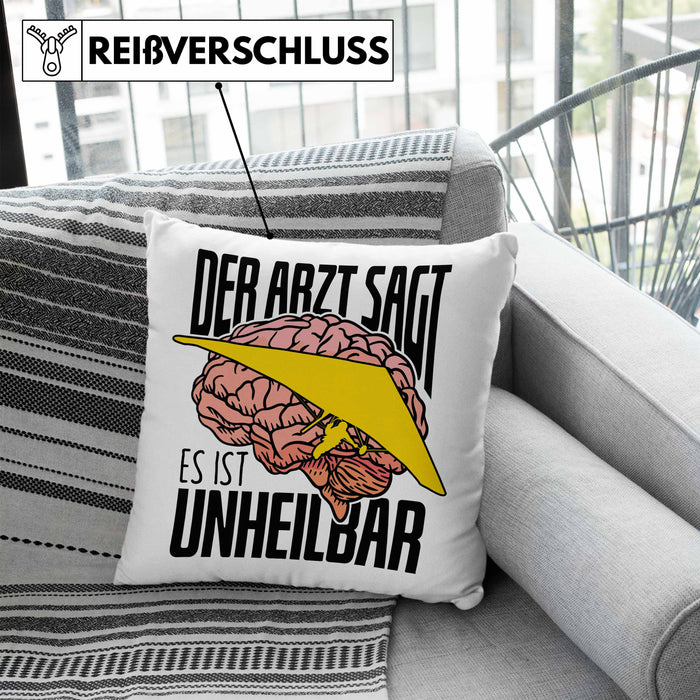 Geschenk für Drachenflieger Kissen mit Füllung 40x40 Spruch Hängegleiter "Der Arzt Sagt Es Ist Unheilbar" (Grau) Blau Trendation