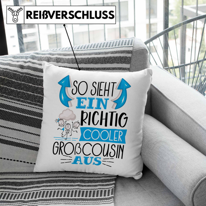 Großcousin Kissen mit Füllung 40x40 Geschenk So Sieht Ein RIchtig Cooler Großcousin Aus Geschenkidee Lustiger Spruch Geburtstag (Grau) Blau Trendation
