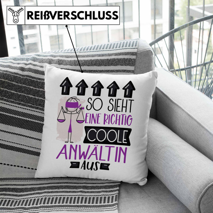 Anwältin Geschenk Kissen mit Füllung 40x40 Lustig Geschenkidee für Anwältin Geburtstag So Sieht Eine Richtig Coole Anwältin Aus Frauen Spruch (Grau) Blau Trendation