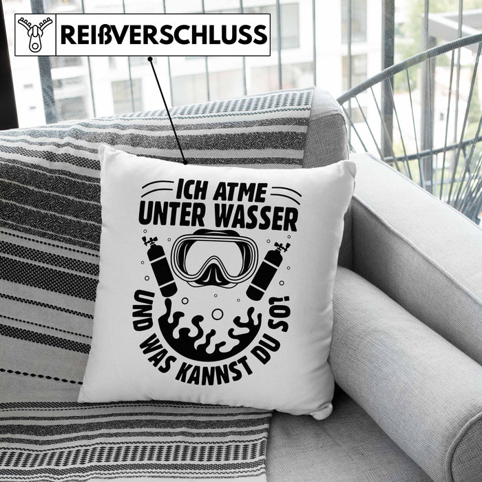 Taucher Kissen mit Füllung 40x40 Geschenkidee Männer Frauen Tauch-Profi Geschenk Ich Atme Unter Wasser Und Was Kannst Du So Häferl (Grau) Grau Trendation