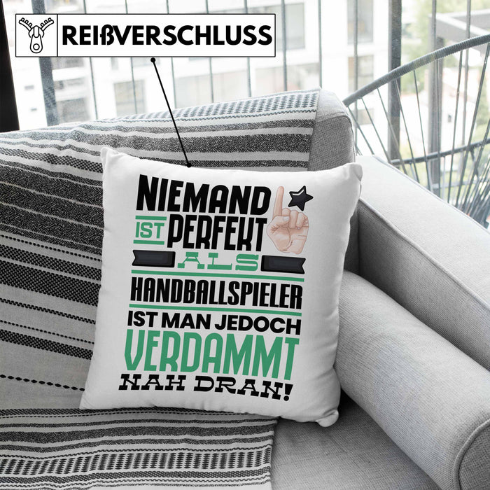 Handballspieler Geschenk Kissen mit Füllung 40x40 Lustige Geschenkidee für Handballspieler Geburtstag Niemand Ist Perfekt Aber Als Handballspieler Ist Man Nah Dran (Grau) Blau Trendation