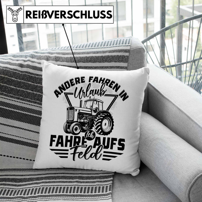 Bauer Landwirt Kissen mit Füllung 40x40 Geschenk Andere Fahren In Den Urlaub Ich Fahre Aufs Feld Geschenkidee Bauern (Grau) Blau Trendation