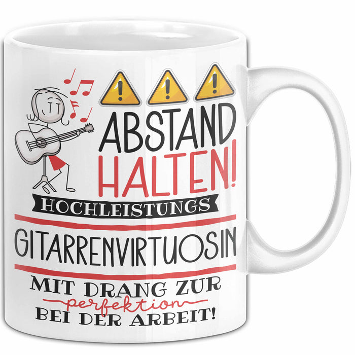 Gitarrenvirtuosin Tasse Geschenk Lustig Abstand Halten Hochleistungs-Gitarrenvirtuosin Mit Drang Zur Perfektion Bei Der Arbeit Weiß Trendation