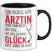 Aerztin Tasse Geschenk Eine Richtig Gute Aerztin Danke Geschenkidee Beruf Schwarz Trendation