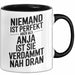 Anja Tasse Geschenk Niemand Ist Perfekt Anja Verdammt Nah Dran Geschenkidee Schwarz Trendation