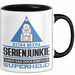 Serienjunkie Geschenk Tasse Ich Bin Serienjunkie Aber Sag Doch Einfach Superheld Lustige Geschenkdiee für Serienjunkie Kaffee-Becher Schwarz Trendation