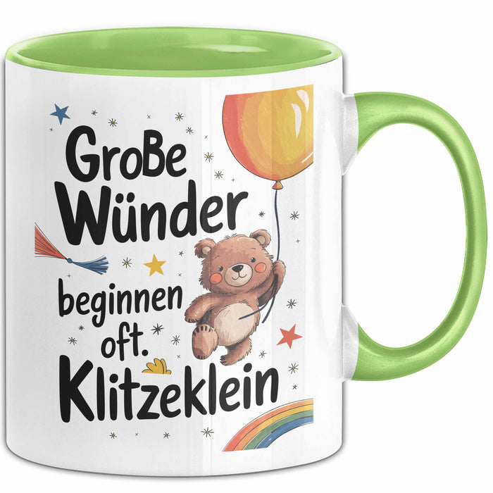 Baby Geburt Neue Eltern Tasse Geschenk Lustige Geschenkidee Spruch Große Wunder Beginnen Oft Klitzeklein Grün Trendation