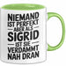 Sigrid Tasse Geschenk Niemand Ist Perfekt Sigrid Verdammt Nah Dran Geschenkidee Grün Trendation