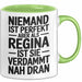 Regina Tasse Geschenk Niemand Ist Perfekt Regina Verdammt Nah Dran Geschenkidee Grün Trendation