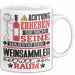 Weinsammler Geschenk Tasse Lustiger Spruch Erheben Sie Sich Der Weinsammler Betritt den Raum Weiß Trendation