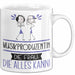 Musikproduzentin Geschenk Tasse Becher Die Frau Die Allen Kann Geschenkidee für eine Musikproduzentin Lustig Weiß Trendation