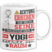 Yogi Geschenk Tasse Lustiger Spruch Erheben Sie Sich Der Yogi Betritt den Raum Weiß Trendation