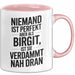 Birgit Tasse Geschenk Niemand Ist Perfekt Birgit Verdammt Nah Dran Geschenkidee Rosa Trendation