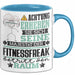 Fitnessfreak Geschenk Tasse Lustiger Spruch Erheben Sie Sich Der Fitnessfreak Betritt den Raum Blau Trendation