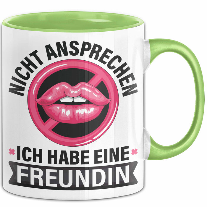 Freundin Tasse "Ich habe eine Freundin nicht ansprechen" lustige Geschenkidee Grün Trendation